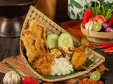 Menu Nasi Kulit Mak Judes